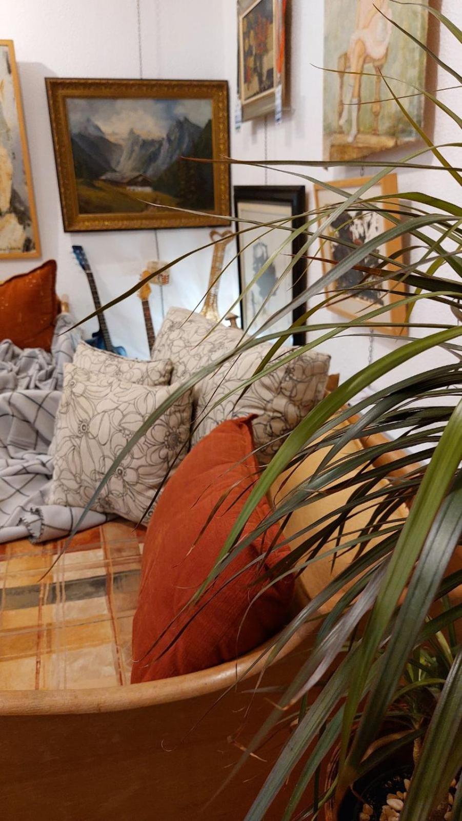Heart Of Old Town Guesthouse Подгорица Екстериор снимка
